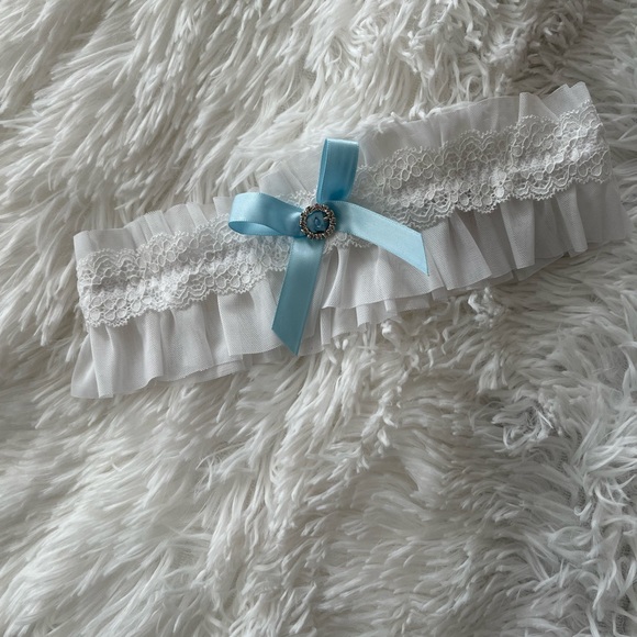 TORRID NWOT Wedding Garter 1/2 - Picture 5 of 6